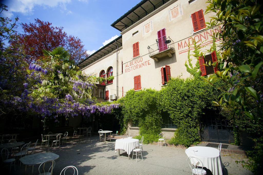 Albergo Ristorante Madonnina Cantello Exterior photo